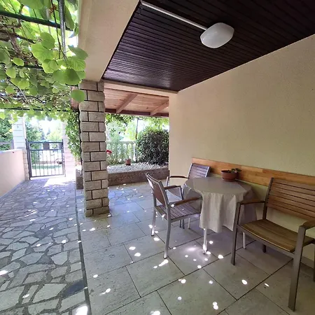 Dalia * Crikvenica